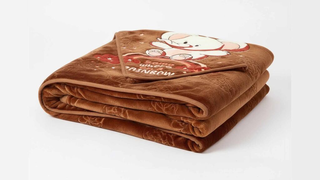 Buy ultra-soft baby blankets online in Pakistan - SuperNNB quality blankets